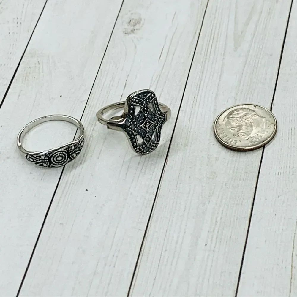 Silver Metal Work Rings Lot of 2‎